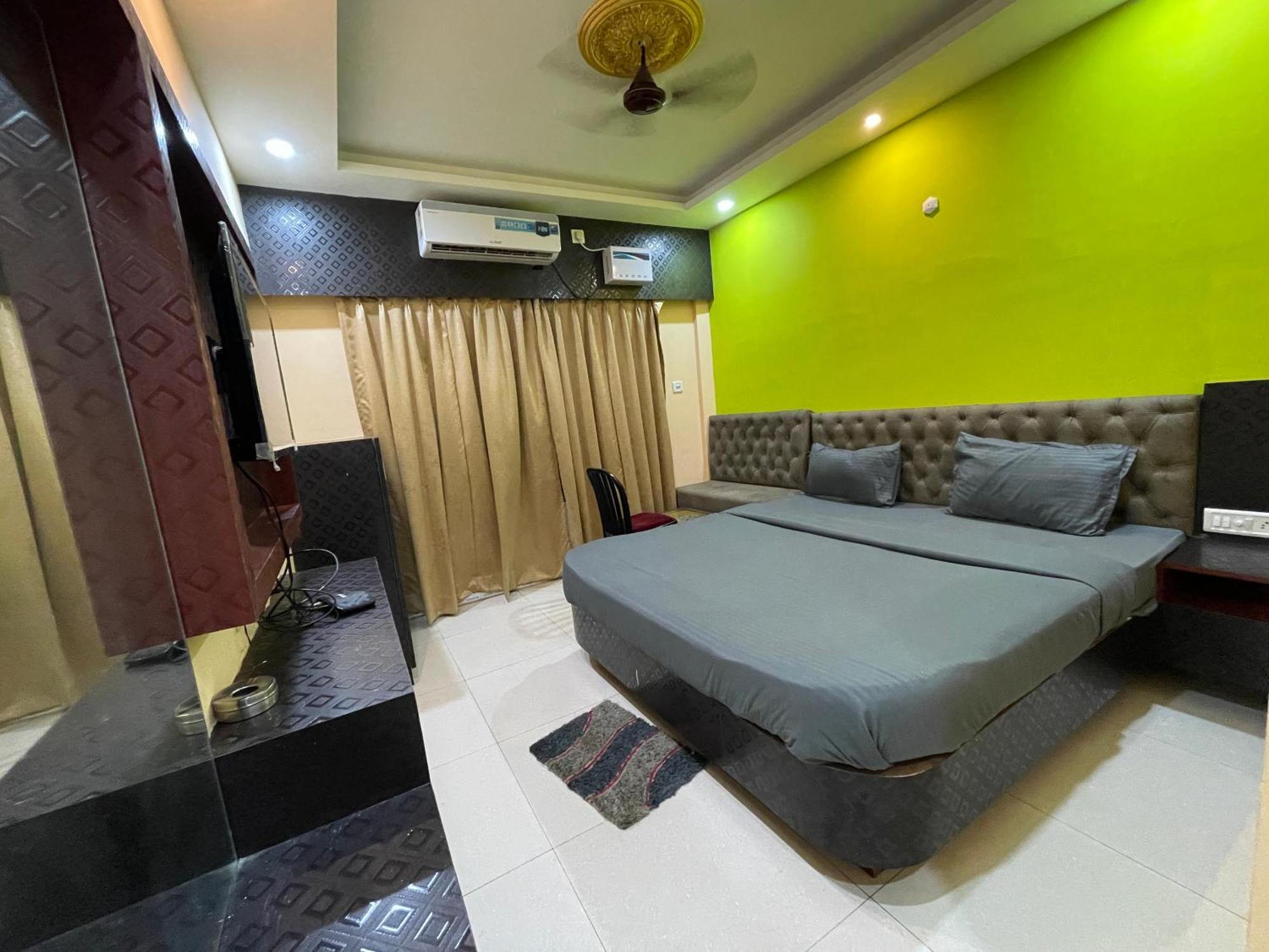 Hotel Seven Inn By Seven Group Puri Exterior photo