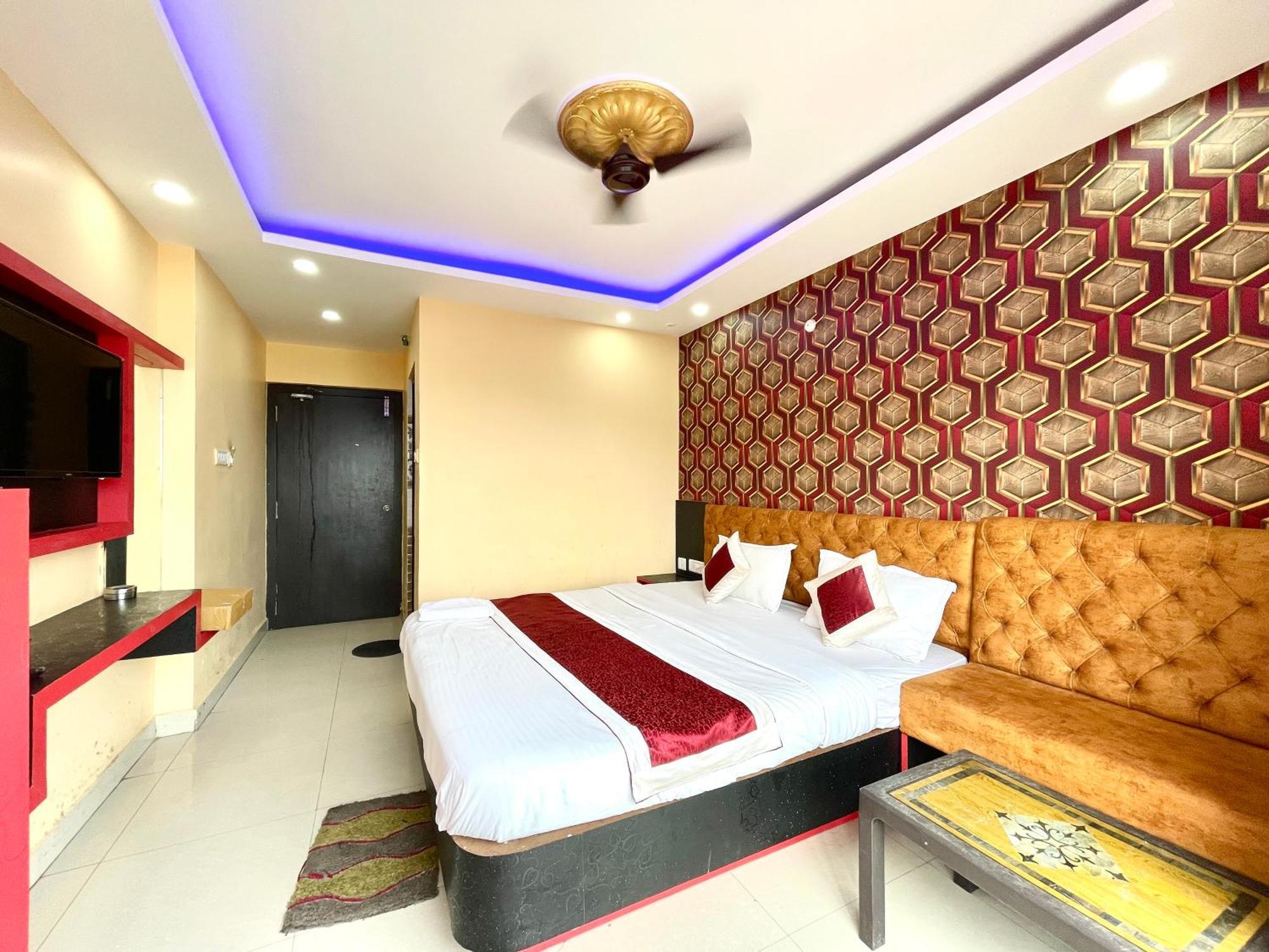 Hotel Seven Inn By Seven Group Puri Exterior photo